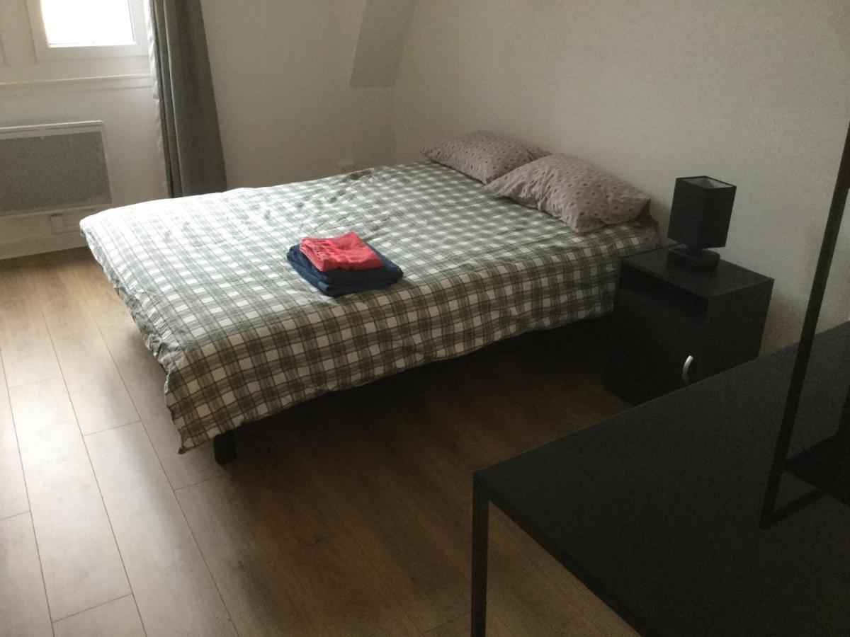 3 Chambres En Lit Double, 6 Personnes, Dans Appartement Entierement Renove, 70 M2 , Wifi,Climatisation, Tres Calme , Tout Equipe,Lit Bebe Clermont-Ferrand Exteriör bild