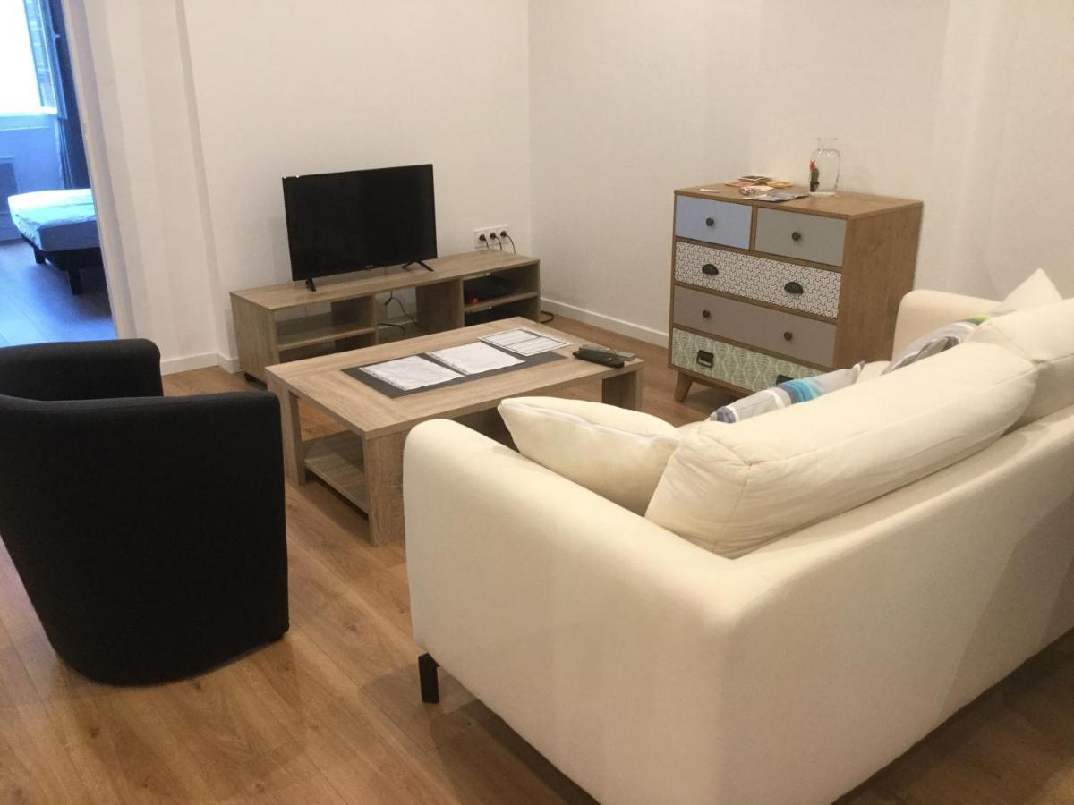 3 Chambres En Lit Double, 6 Personnes, Dans Appartement Entierement Renove, 70 M2 , Wifi,Climatisation, Tres Calme , Tout Equipe,Lit Bebe Clermont-Ferrand Exteriör bild