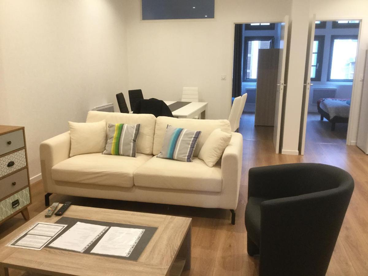 3 Chambres En Lit Double, 6 Personnes, Dans Appartement Entierement Renove, 70 M2 , Wifi,Climatisation, Tres Calme , Tout Equipe,Lit Bebe Clermont-Ferrand Exteriör bild